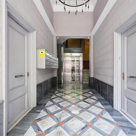 Stay U-Nique Apartments Urquinaona Barcelona Zewnętrze zdjęcie