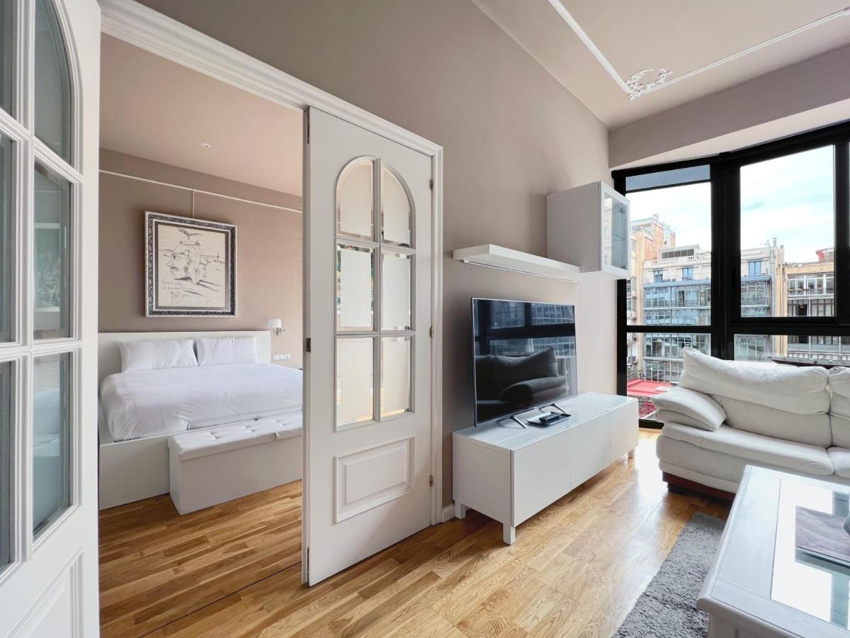 Stay U-Nique Apartments Urquinaona Barcelona Zewnętrze zdjęcie